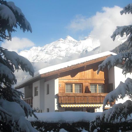 Ferienwohnung Haus Pfeifer Neustift im Stubaital Exterior foto