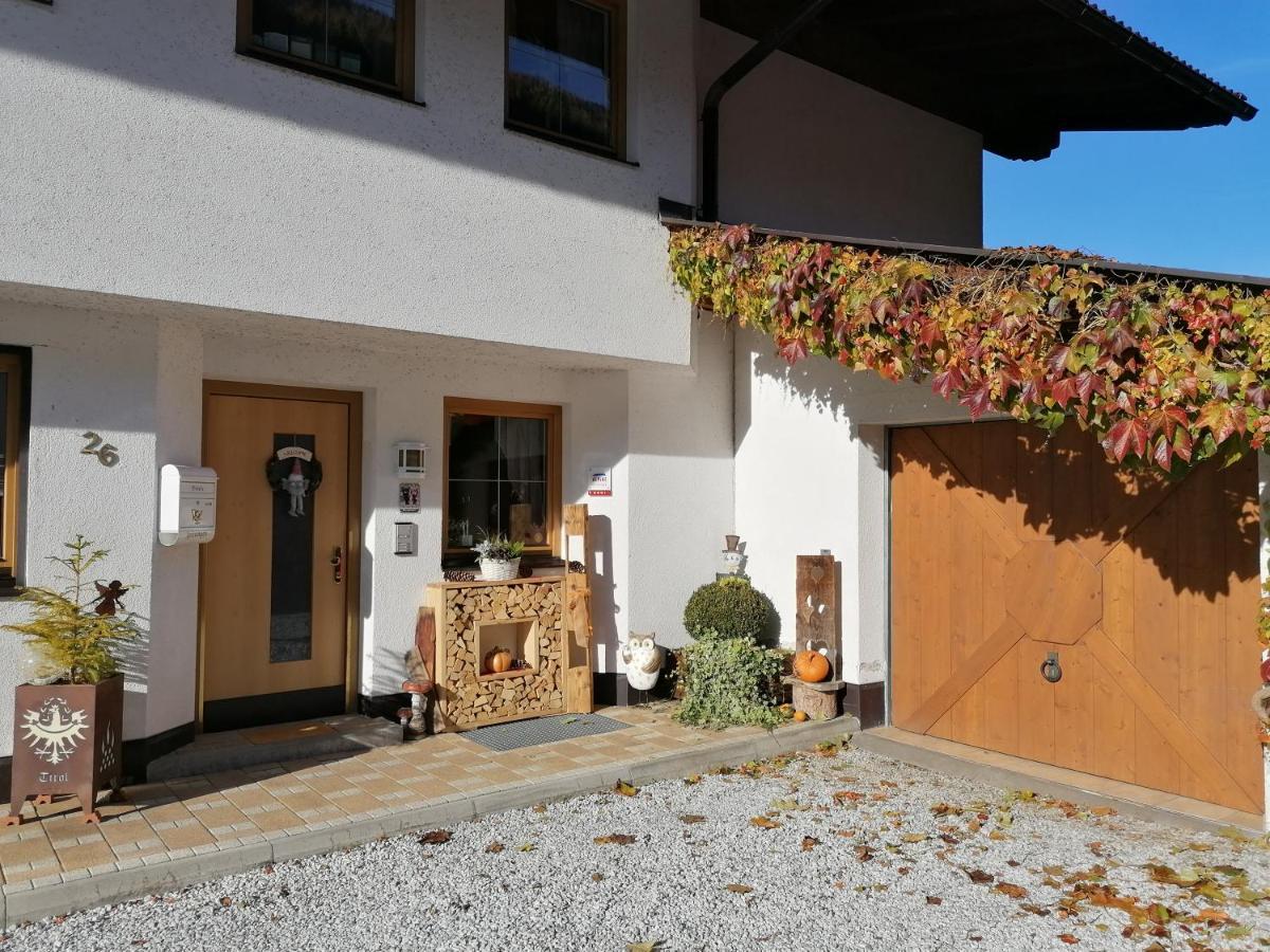 Ferienwohnung Haus Pfeifer Neustift im Stubaital Exterior foto