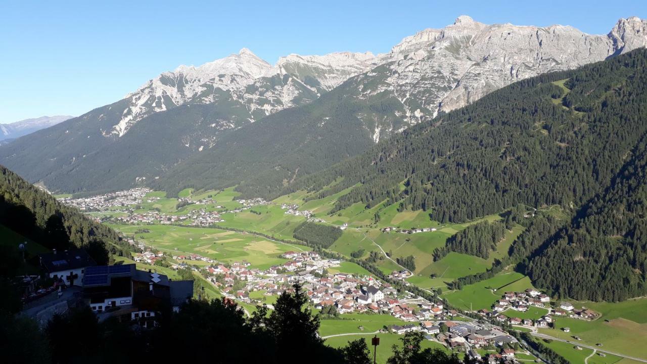 Ferienwohnung Haus Pfeifer Neustift im Stubaital Exterior foto